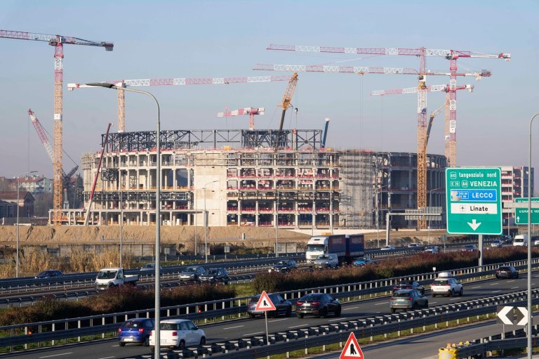 NHL players may have to compete on untested ice due to construction delays for Olympics in Milan | iNFOnews.ca