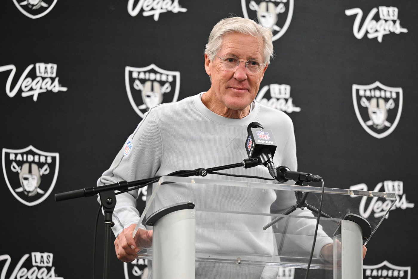 Struggling Raiders offense looks largely the same in first game under interim coordinator Greg Olson | iNFOnews.ca Struggling Raiders offense looks largely the same in first game under interim coordinator Greg Olson | iNFOnews.ca