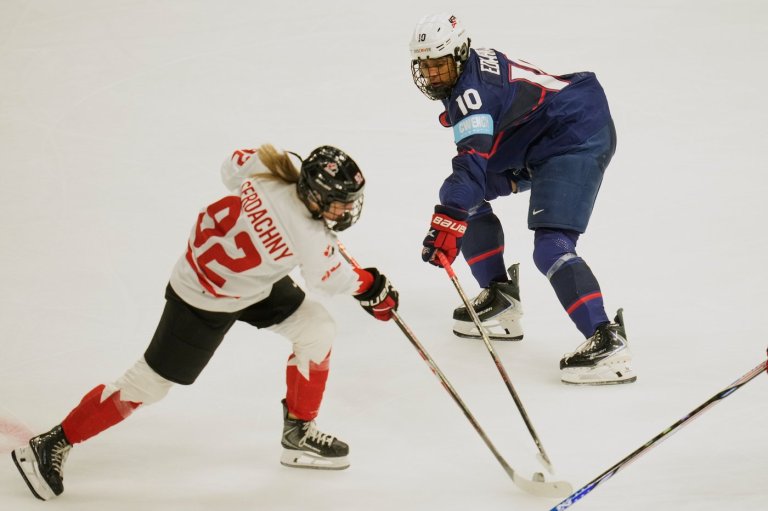 Canada's Danielle Serdachny takes Olympic hockey hopes into her hometown | iNFOnews.ca