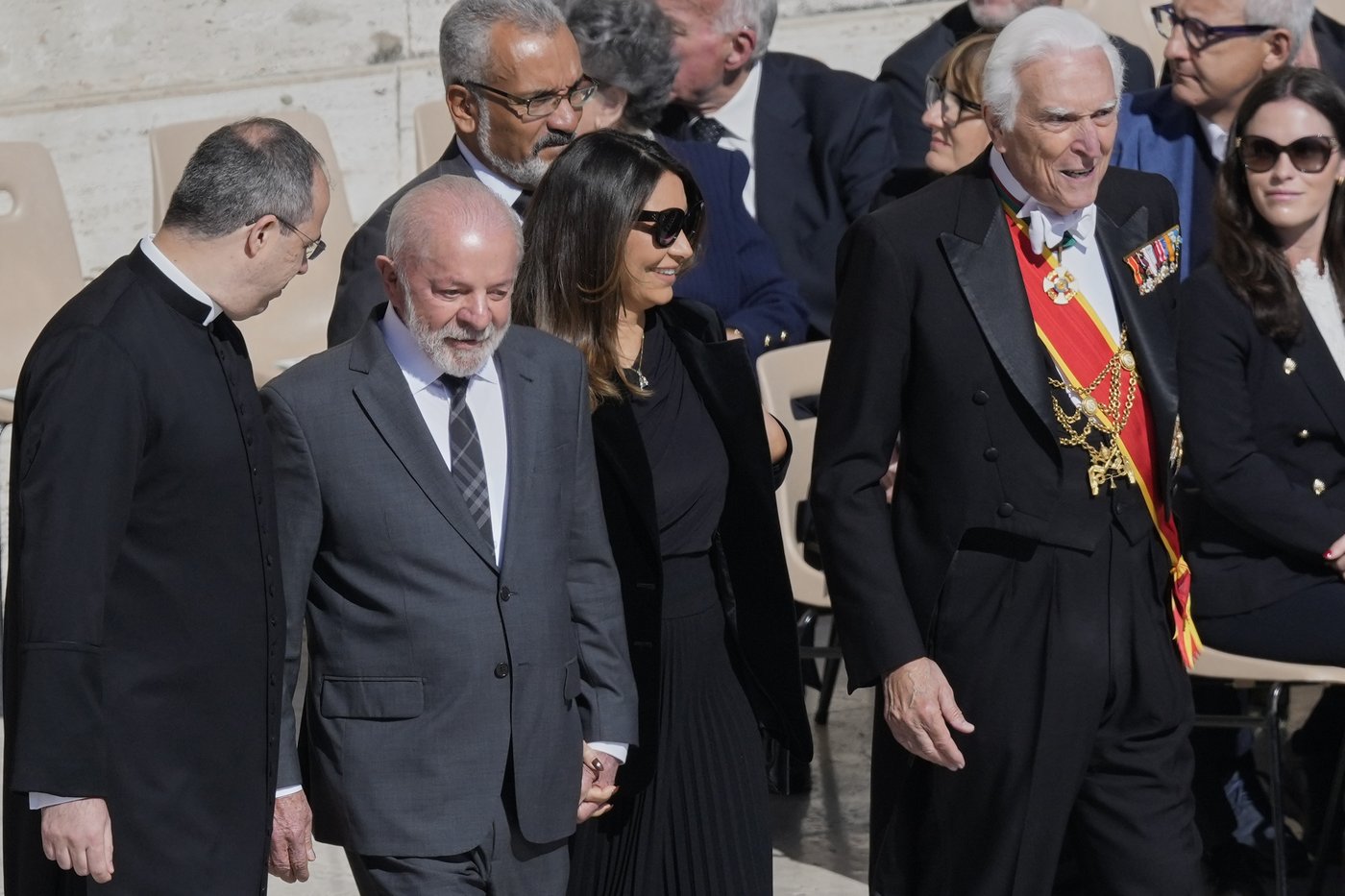 PHOTO COLLECTION: Vatican Pope Funeral Attendees | iNFOnews.ca PHOTO COLLECTION: Vatican Pope Funeral Attendees | iNFOnews.ca