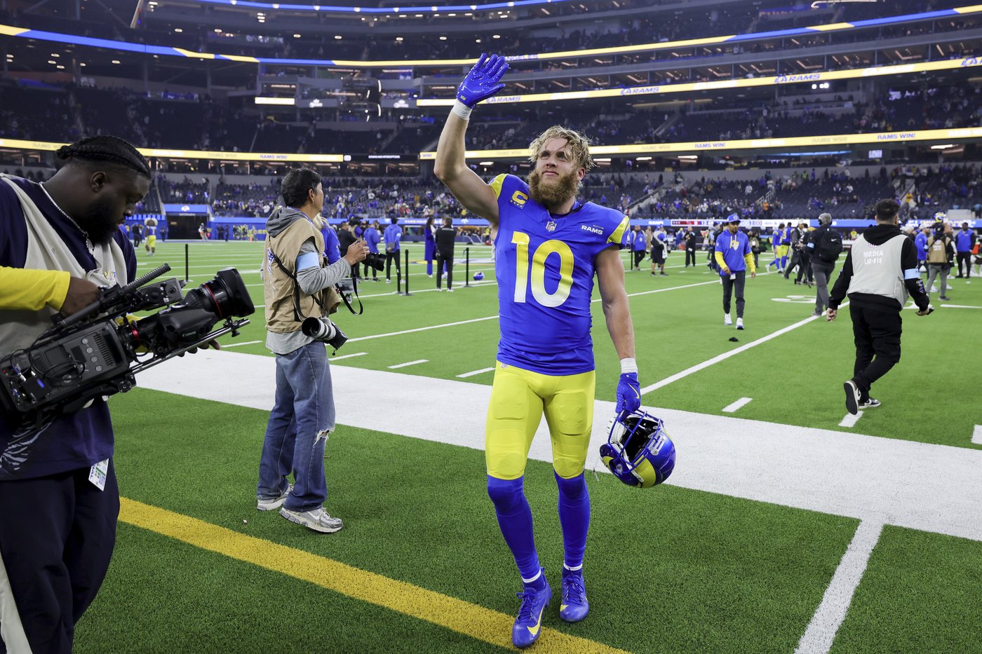 Clear skies and clear minds: Rams regroup in Arizona to prepare for playoff game vs. Vikings | iNFOnews.ca Clear skies and clear minds: Rams regroup in Arizona to prepare for playoff game vs. Vikings | iNFOnews.ca