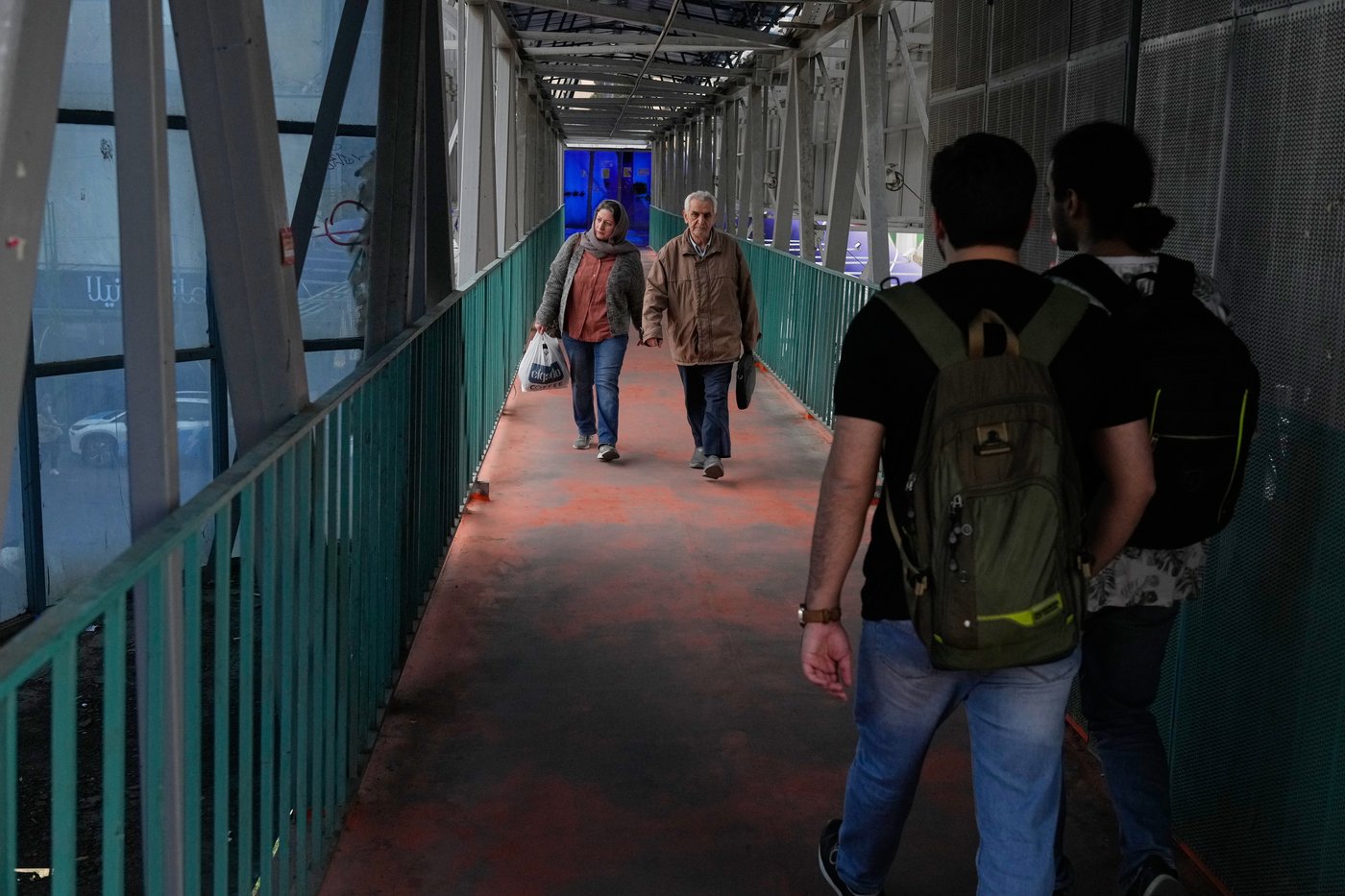 Iranians worry over American military buildup as last-chance round of talks nears | iNFOnews.ca