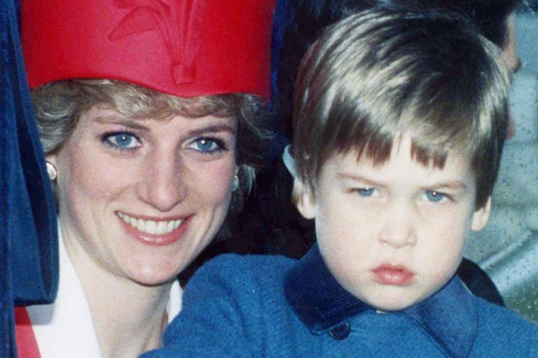 Prince William shares a post remembering his late mother Princess Diana on UK Mother's Day | iNFOnews.ca