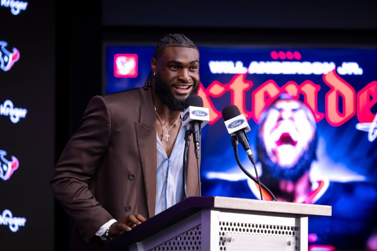 Texans' Will Anderson Jr. celebrates $150M extension | iNFOnews.ca