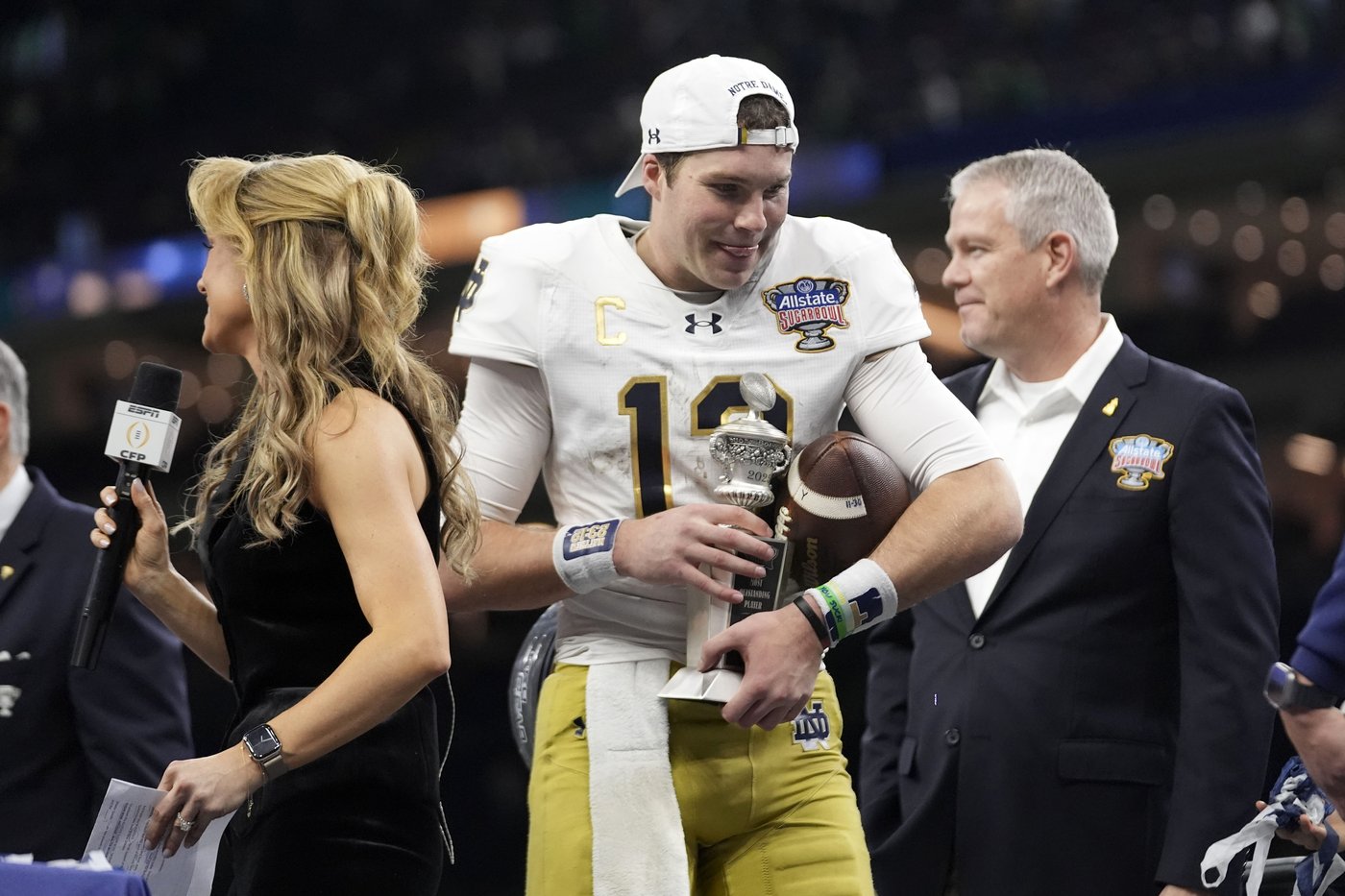 Notre Dame adapts on the fly to its longest season and changing schedule as CFP semifinal arrives | iNFOnews.ca