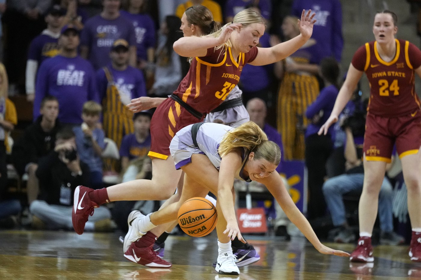Maya McDermott scores 37 and Northern Iowa beats No. 8 Iowa State 87-75 | iNFOnews.ca Maya McDermott scores 37 and Northern Iowa beats No. 8 Iowa State 87-75 | iNFOnews.ca