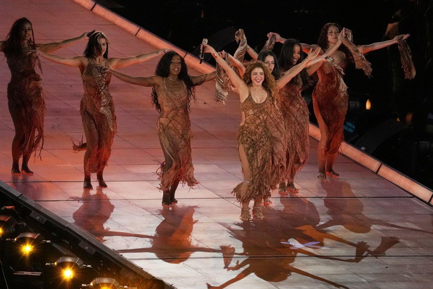 Q&A: Shakira says she feels like she's just getting started. A Rock Hall nomination begs to differ | iNFOnews.ca Q&A: Shakira says she feels like she's just getting started. A Rock Hall nomination begs to differ | iNFOnews.ca
