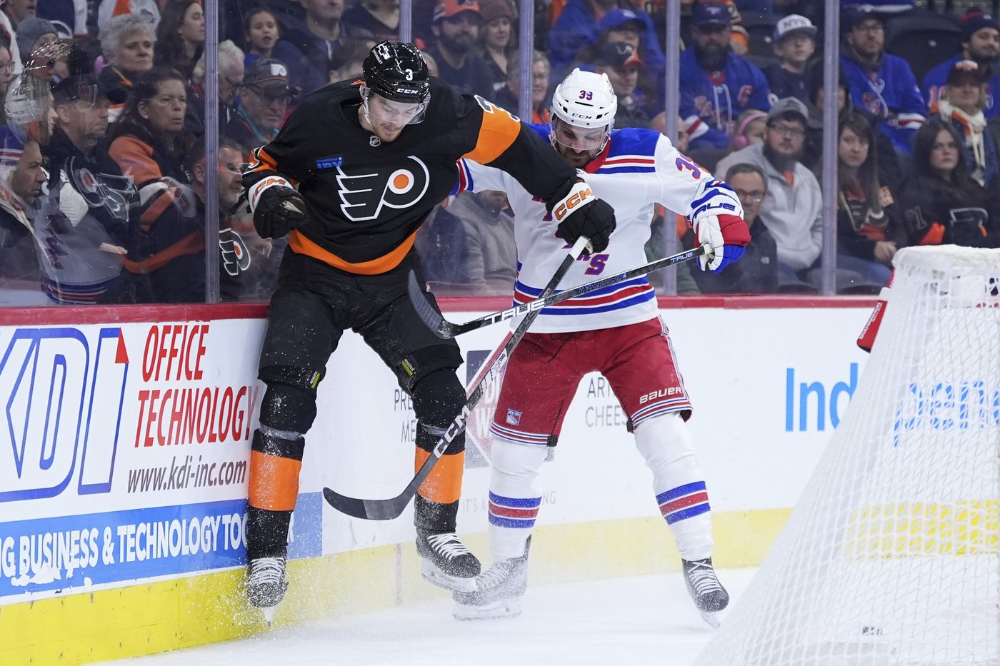 Travis Konecny scores twice in Philadelphia's 3-1 win over the Rangers | iNFOnews.ca