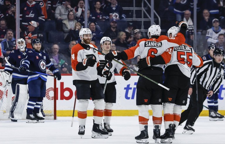 'We weren't ready to go': Jets' playoff hopes take heavy hit in ugly loss to Flyers | iNFOnews.ca