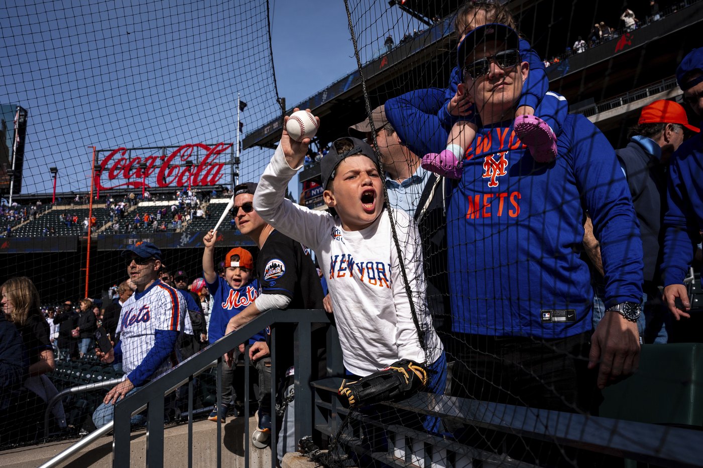 Mets off to rousing start and ready for 1st clash with NL East rival Phillies | iNFOnews.ca