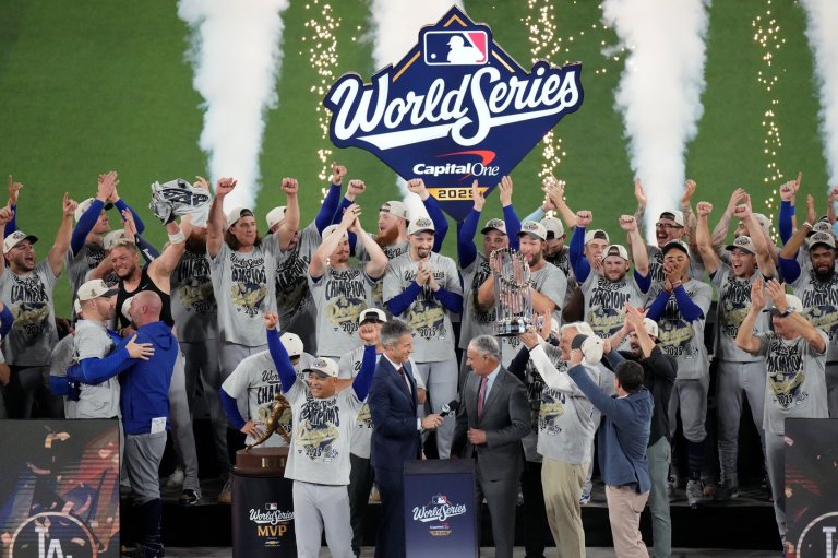 Photo Gallery: Dodgers beat Jays 5-4 to win World Series | iNFOnews.ca