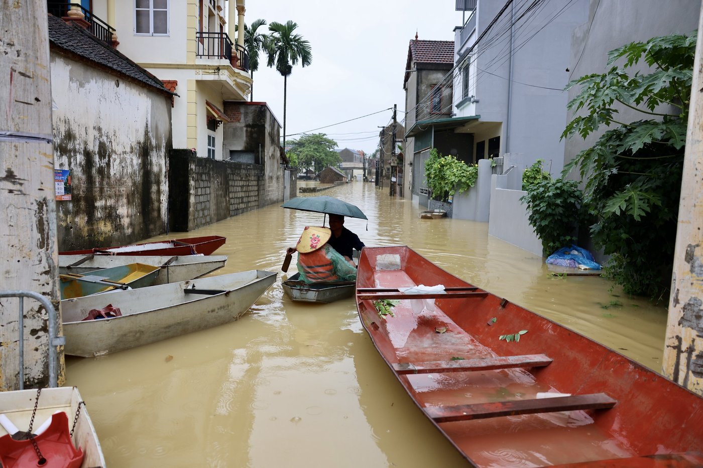 Heavy rain and floods in northern Vietnam submerge homes and disrupt economy | iNhome