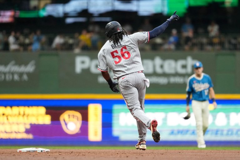 Josh Bell sparks comeback as Twins rally to beat Brewers, 8-6 | iNFOnews.ca