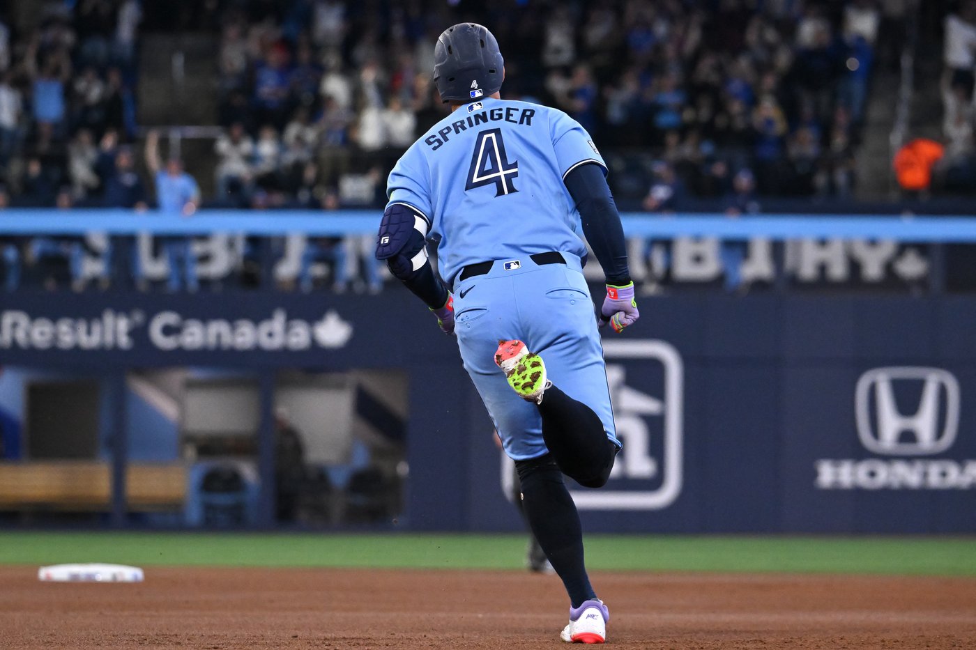 George Springer, Jesus Sanchez power Toronto Blue Jays past Pittsburgh Pirates 5-2 | iNFOnews.ca