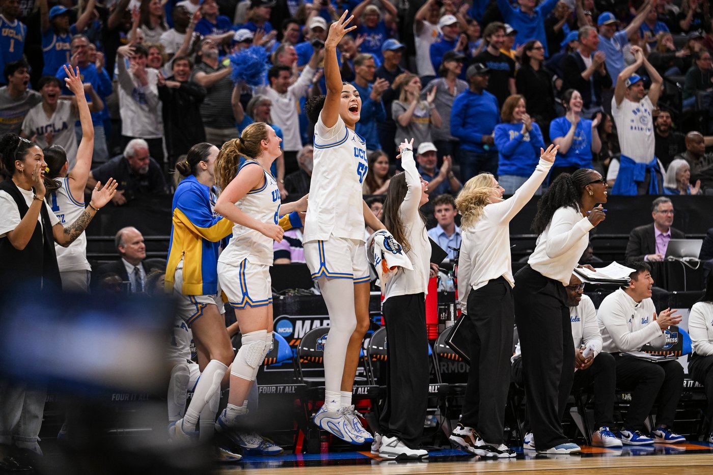 Rice, Betts and UCLA advance to Elite Eight with 80-56 win over Minnesota in March Madness | iNFOnews.ca Rice, Betts and UCLA advance to Elite Eight with 80-56 win over Minnesota in March Madness | iNFOnews.ca