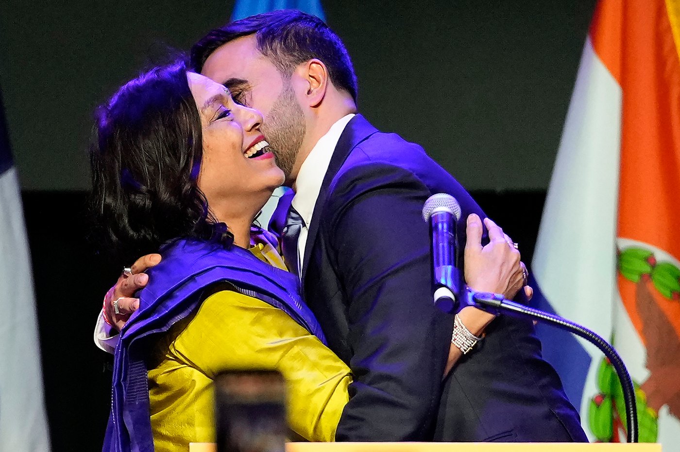 'Badhai!' In India, a celebration for Zohran Mamdani's New York mayoral win and his roots | iNFOnews.ca