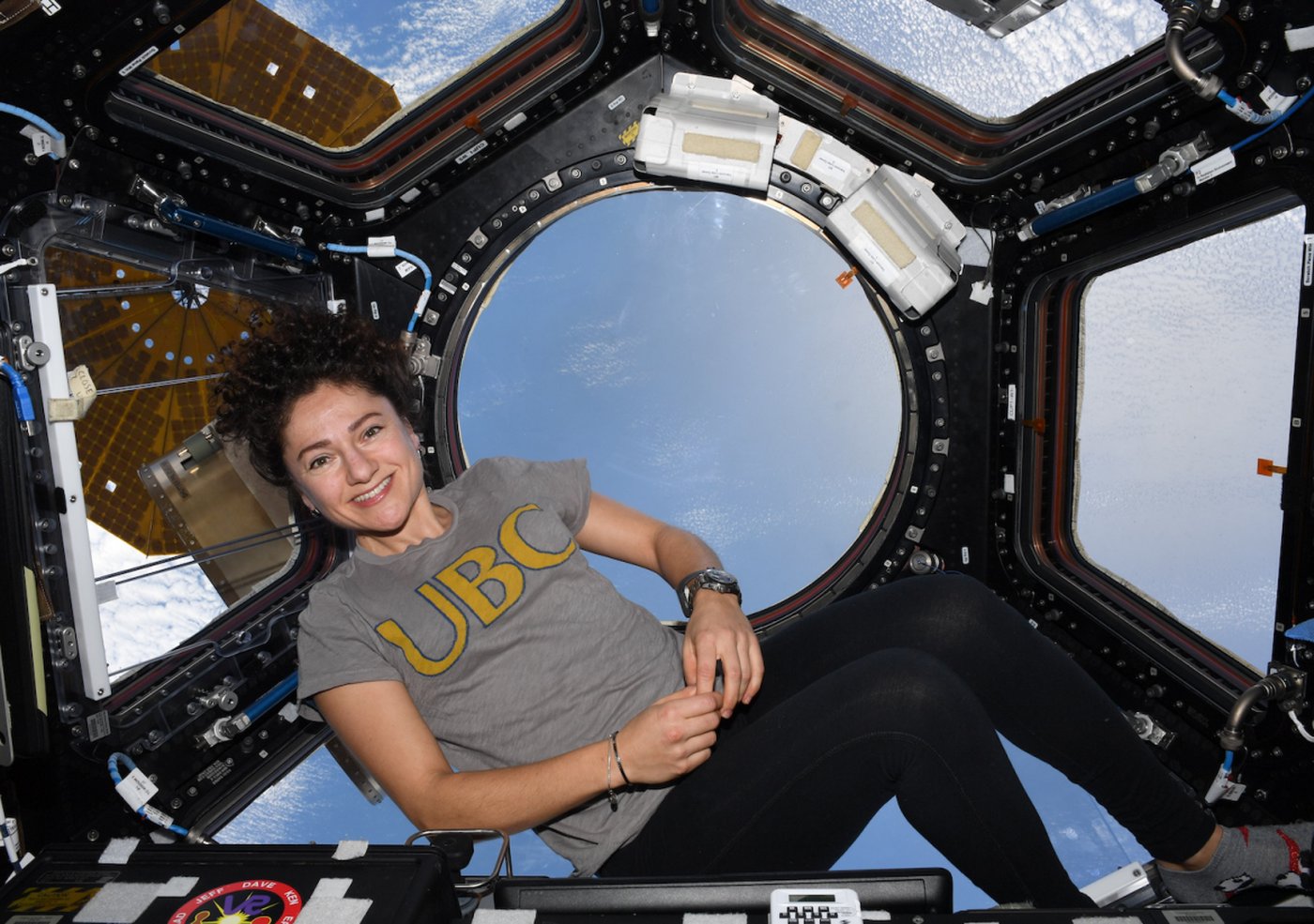 Astronaut and UBC alumna answers questions from space | iNFOnews.ca Astronaut and UBC alumna answers questions from space | iNFOnews.ca