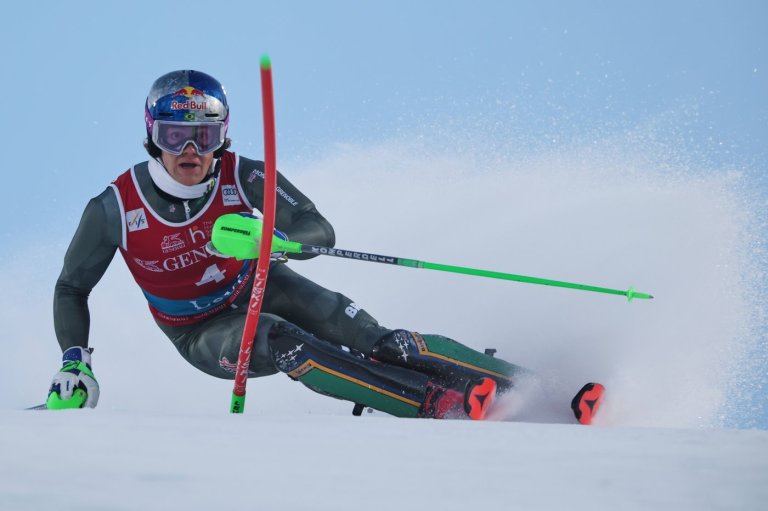 Chasing Brazil's first Alpine skiing World Cup win, Pinheiro Braathen leads slalom after 1st run | iNFOnews.ca