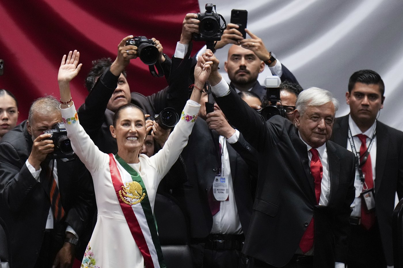 Mexico's Sheinbaum will keep doing mañanera briefings, though her style is unlike her predecessor's | iNFOnews.ca Mexico's Sheinbaum will keep doing mañanera briefings, though her style is unlike her predecessor's | iNFOnews.ca