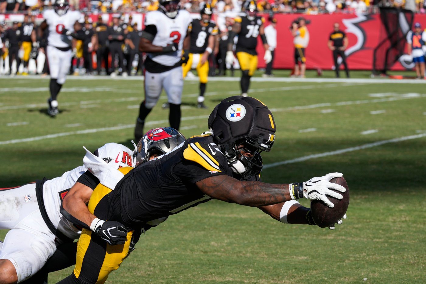 Steelers' belief in their massive rookie class is paying early dividends | iNFOnews.ca