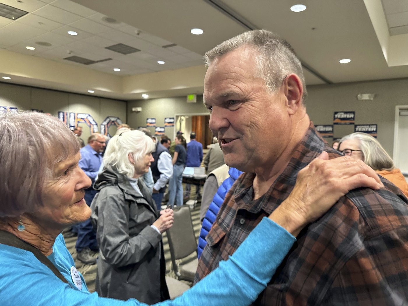 Voters drowning in ads from 'obscene' amounts of cash flooding Montana U.S. Senate race | iNFOnews.ca
