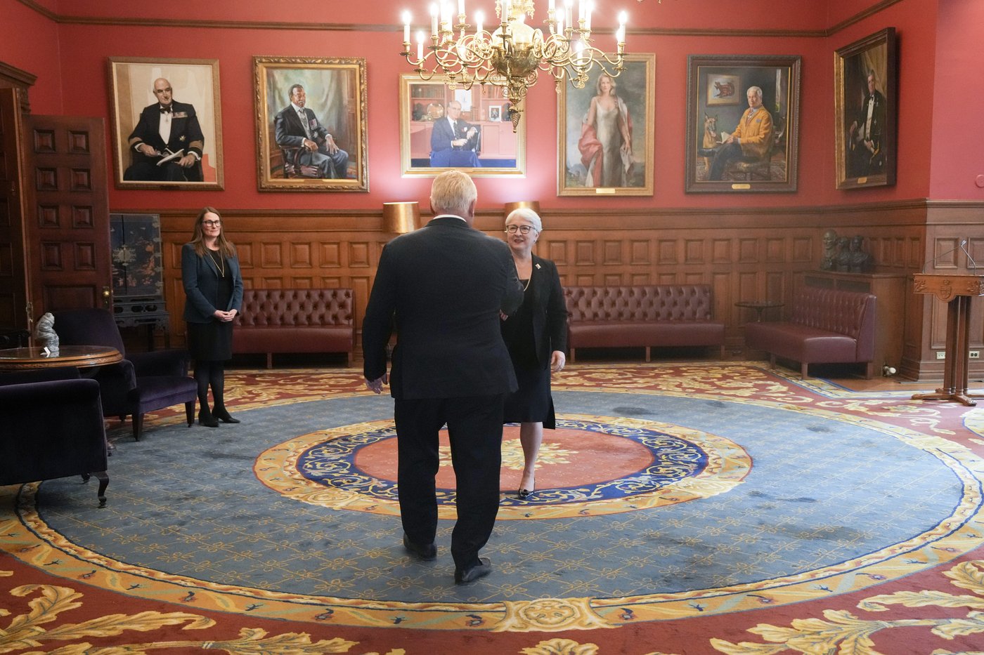 Ontario voters officially headed to polls early for provincial election | iNFOnews.ca