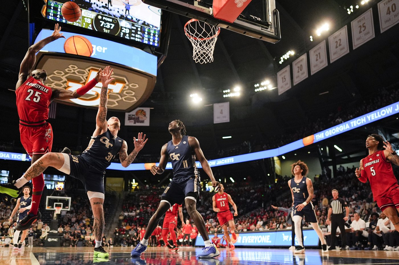 Terry's 23 points help Georgia Tech beat No. 21 Louisville 77-70 to end Cards' 10-game win streak | iNFOnews.ca Terry's 23 points help Georgia Tech beat No. 21 Louisville 77-70 to end Cards' 10-game win streak | iNFOnews.ca