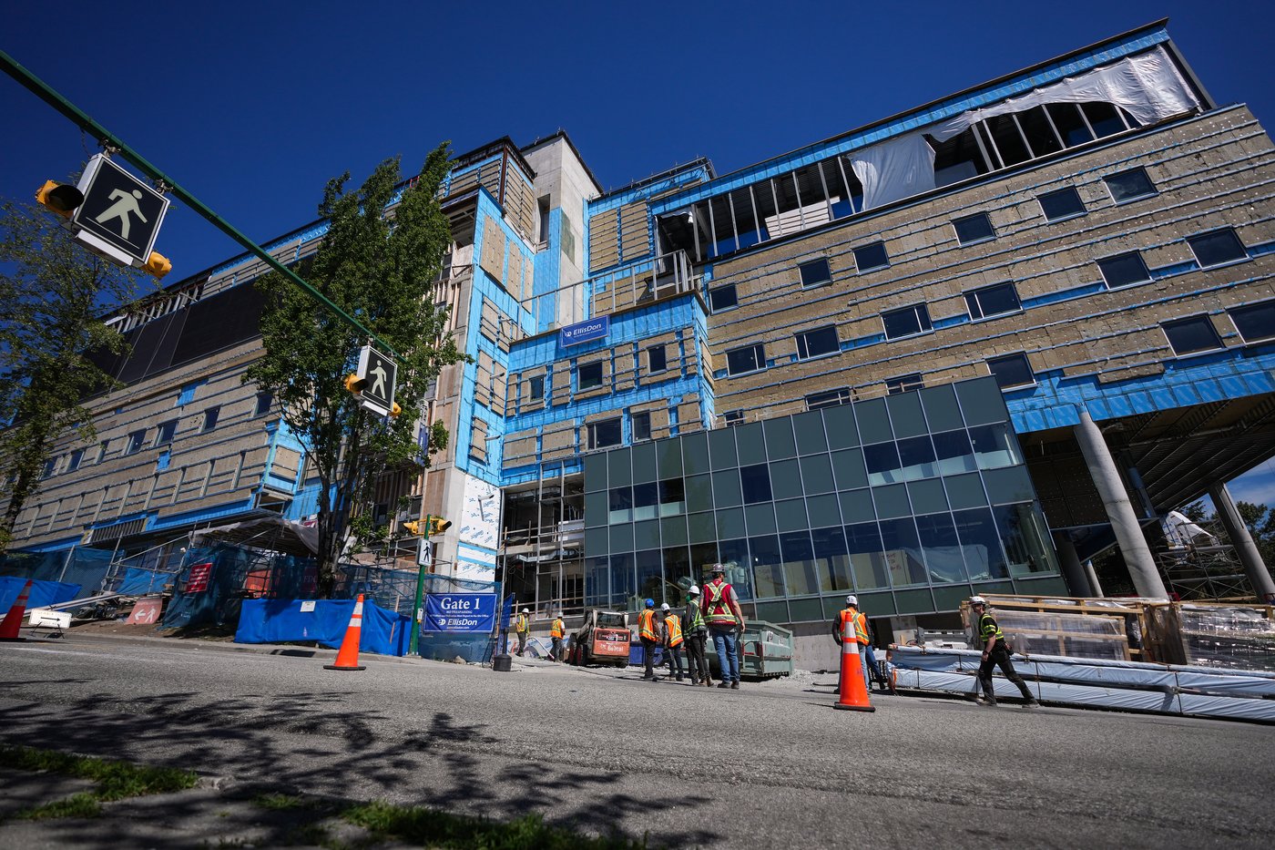 Community voices frustration as Burnaby hospital expansion project is put on hold | iNFOnews.ca Community voices frustration as Burnaby hospital expansion project is put on hold | iNFOnews.ca