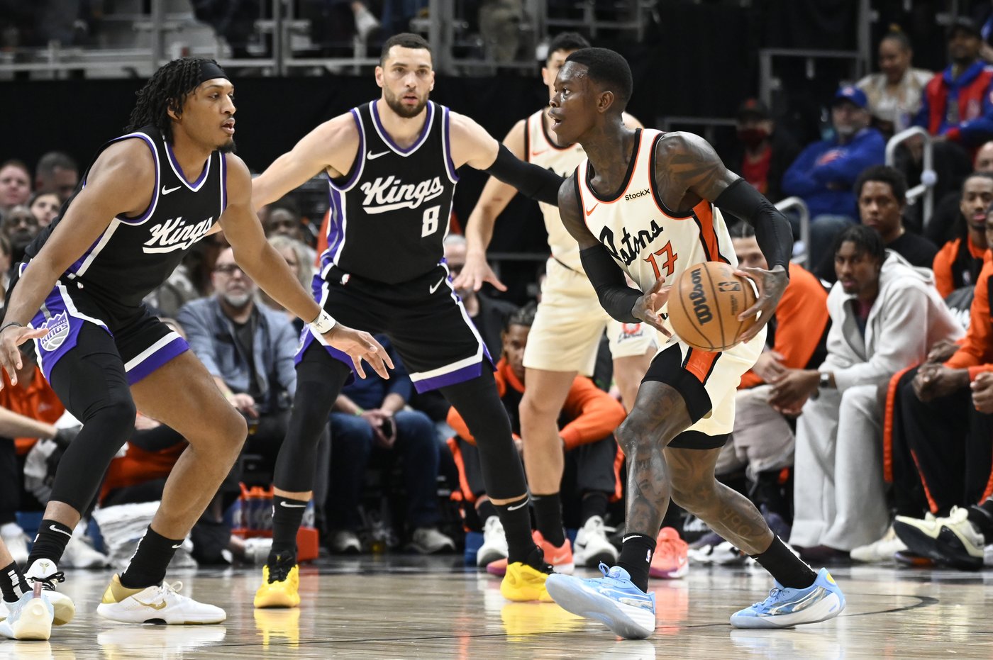 LaVine and DeRozan combine for 80 points in Kings 127-117 win over the Pistons | iNFOnews.ca
