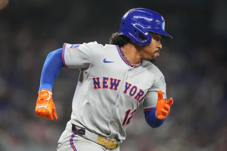 Mets' Mendoza remains confident in Lindor's status for opening day following surgery on left hand | iNFOnews.ca