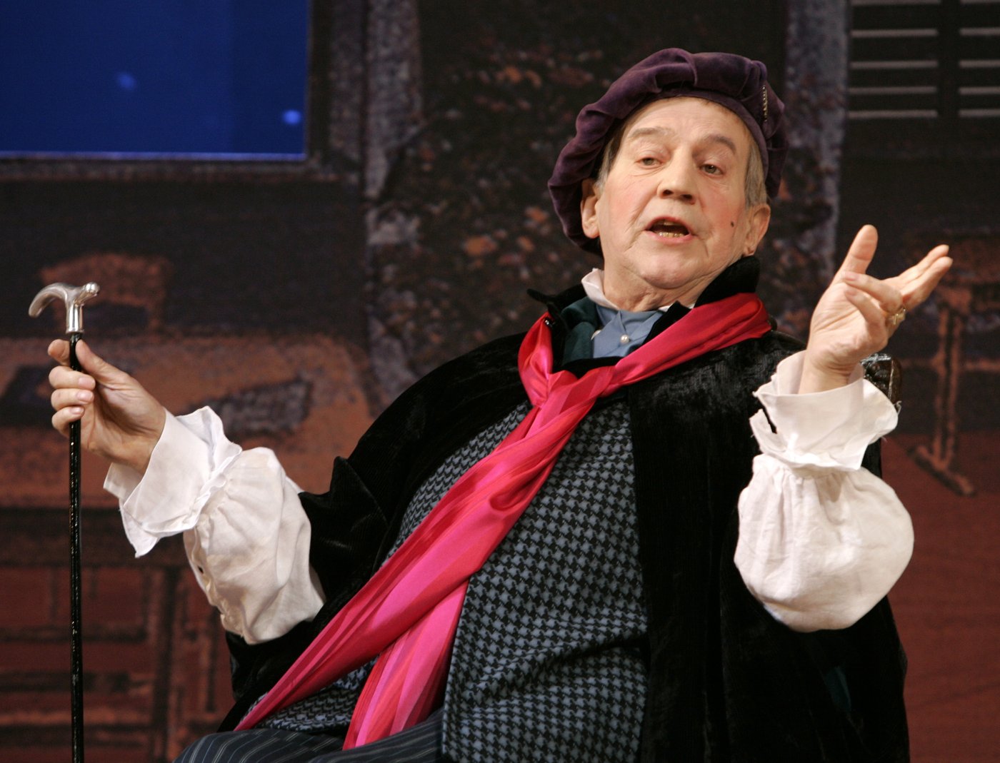 Otto Schenk, director known for traditional opera productions, dies at 94 | iNFOnews.ca
