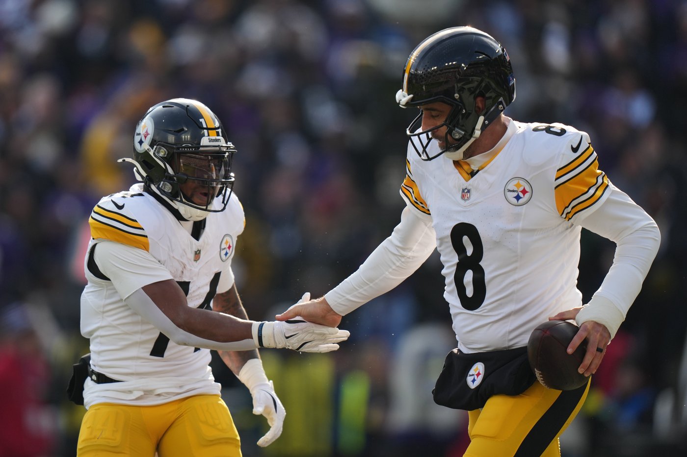 The Steelers and Dolphins have weathered adversity heading into Monday night showdown | iNFOnews.ca