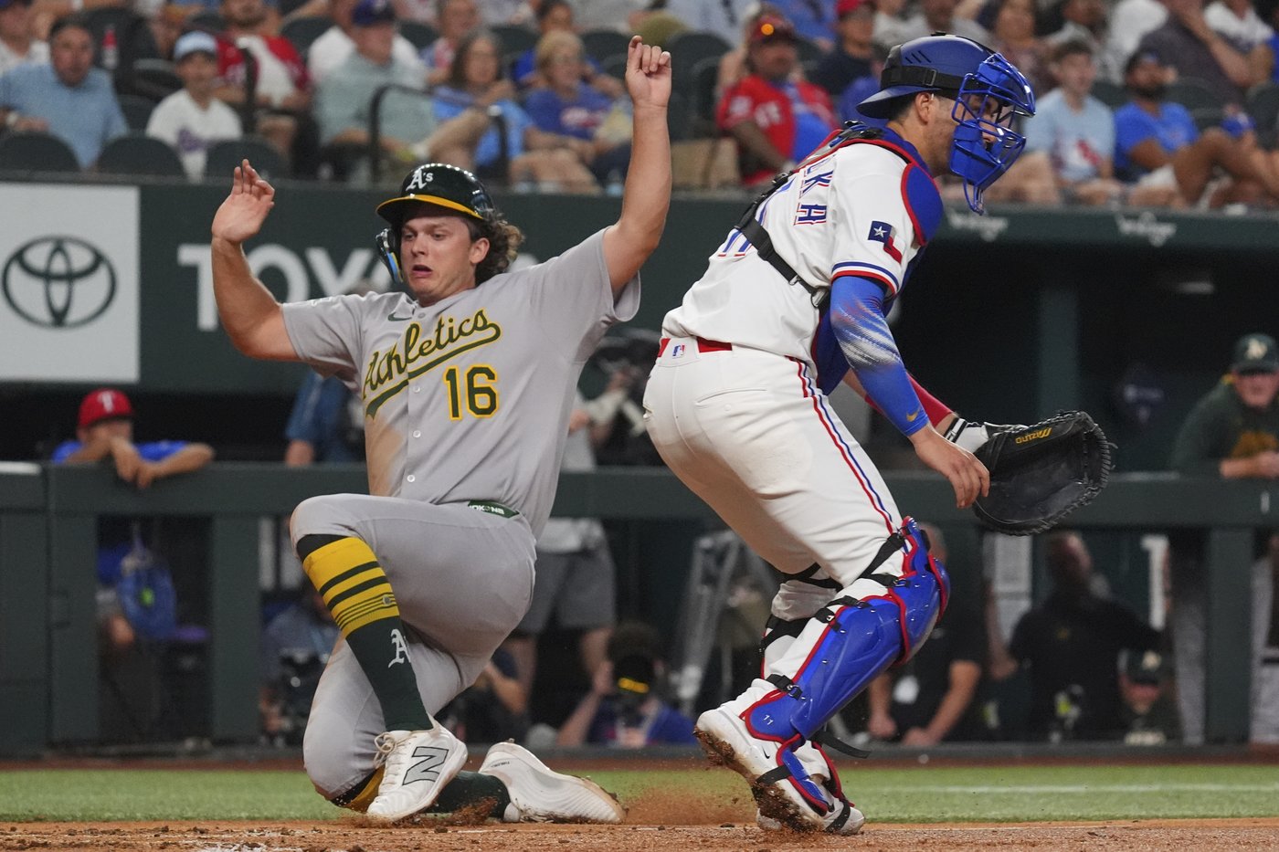 Jung homers in MLB return while Freeman and Helman have big-league firsts for Texas in win over A's | iNFOnews.ca Jung homers in MLB return while Freeman and Helman have big-league firsts for Texas in win over A's | iNFOnews.ca