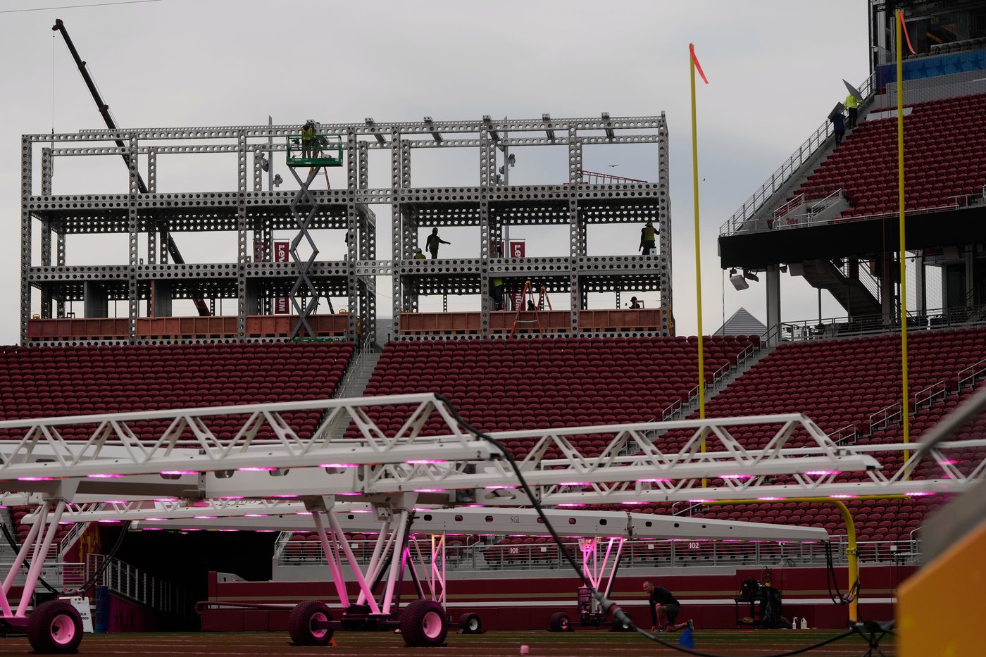 NFL's turf guru has meticulous journey to prepare Levi's Stadium field for Super Bowl | iNFOnews.ca NFL's turf guru has meticulous journey to prepare Levi's Stadium field for Super Bowl | iNFOnews.ca