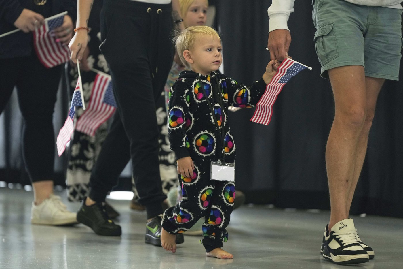 Trump administration welcomes 59 white South Africans as refugees | iNFOnews.ca Trump administration welcomes 59 white South Africans as refugees | iNFOnews.ca