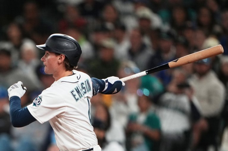 Mariners’ Colt Emerson makes 1st first career start at shortstop as J.P. Crawford gets day off | iNFOnews.ca