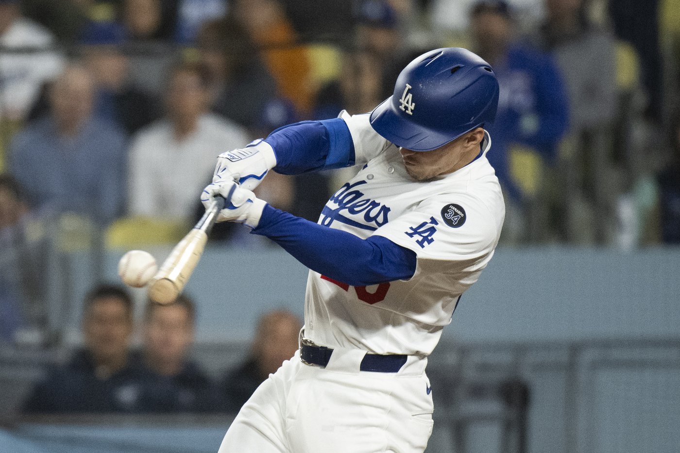 Dodgers' Tommy Edman missing 2nd straight start with sore right ankle in series opener at Braves | iNFOnews.ca Dodgers' Tommy Edman missing 2nd straight start with sore right ankle in series opener at Braves | iNFOnews.ca