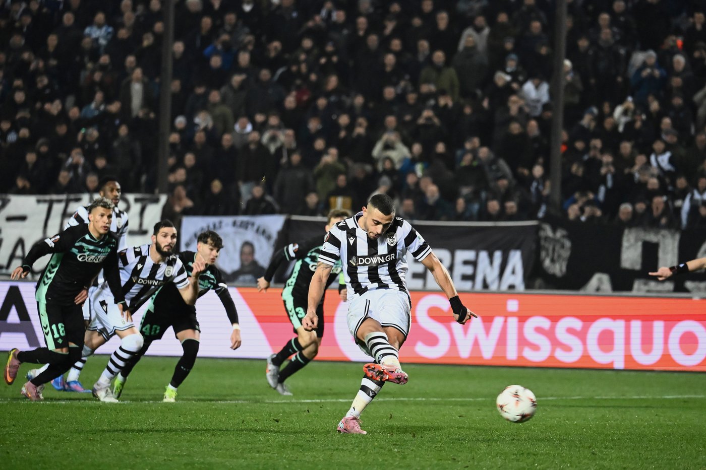 7 fans of Greek soccer team PAOK killed in vehicle crash in Romania while en route to game in France | iNFOnews.ca 7 fans of Greek soccer team PAOK killed in vehicle crash in Romania while en route to game in France | iNFOnews.ca
