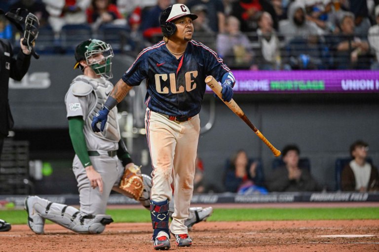 José Ramírez homers, reaches 1,000 RBIs as Guardians down A's 5-3 to stay atop AL Central | iNFOnews.ca