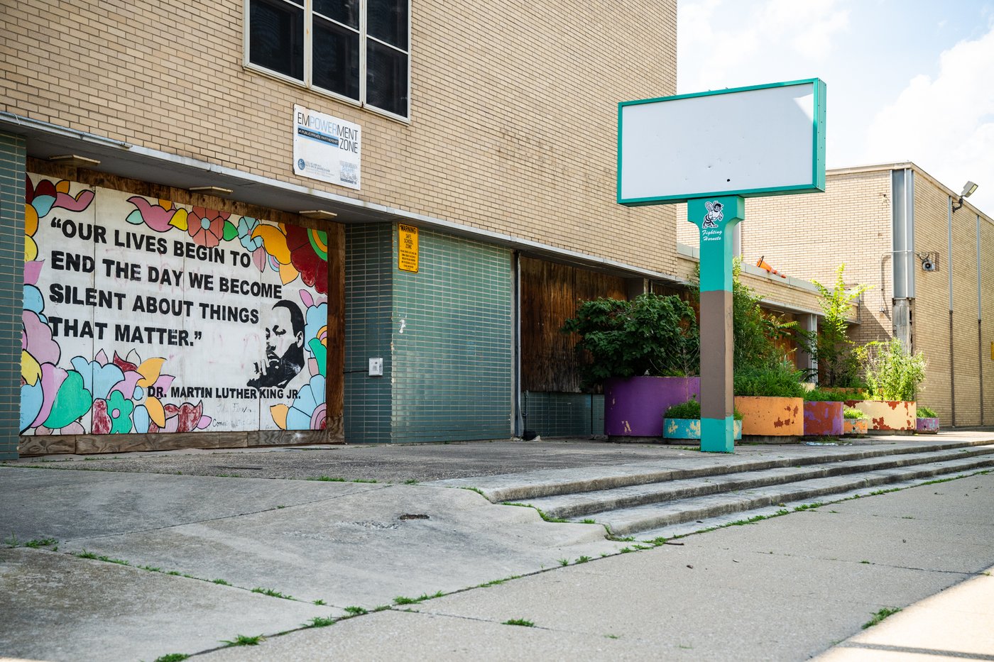Schools Closed, Buildings Sat Empty - And Gun Violence Rose, Study Finds | iNFOnews.ca Schools Closed, Buildings Sat Empty - And Gun Violence Rose, Study Finds | iNFOnews.ca