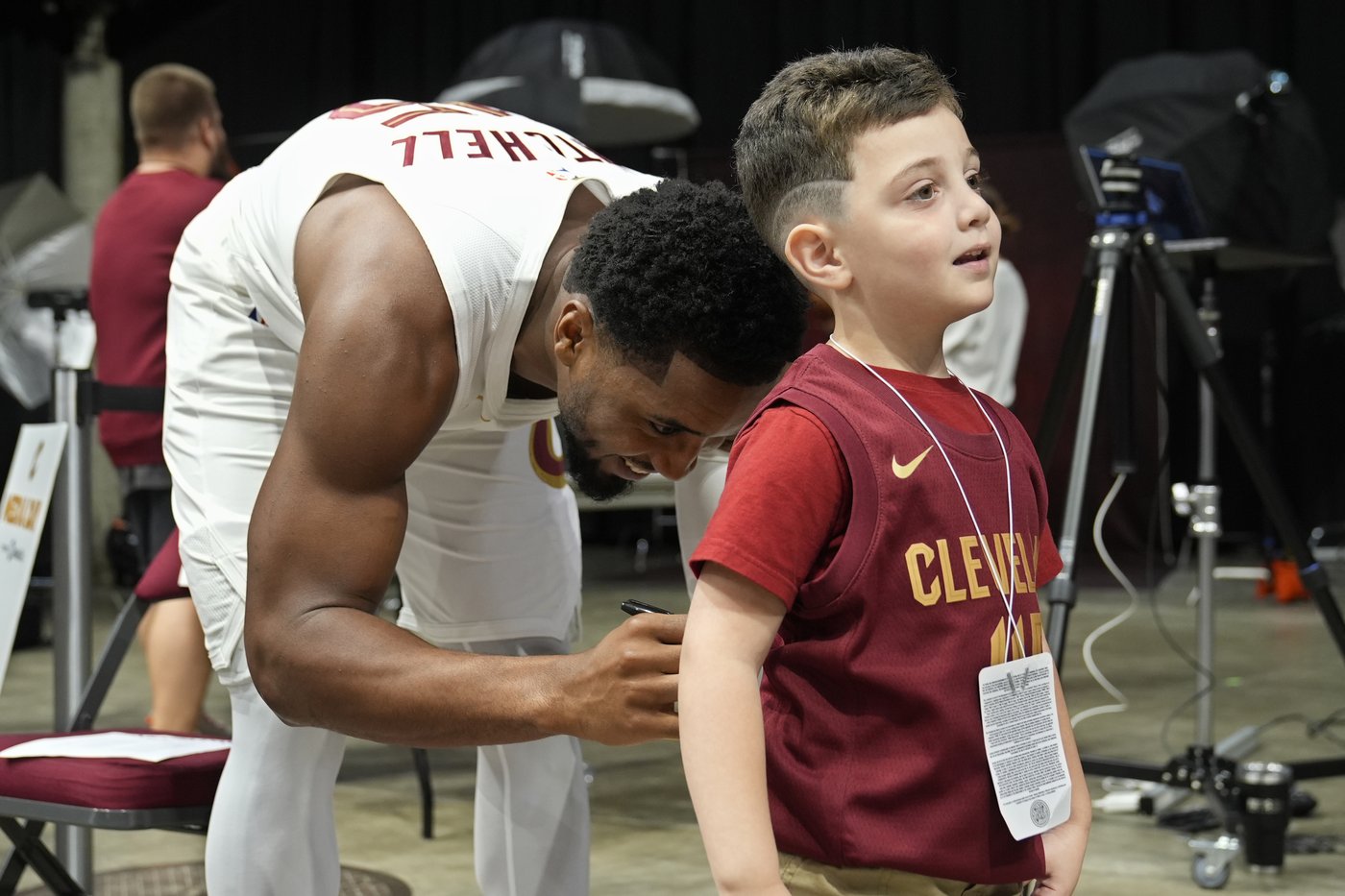 Cavaliers star Donovan Mitchell relieved to be in Cleveland for long haul after signing extension | iNFOnews.ca