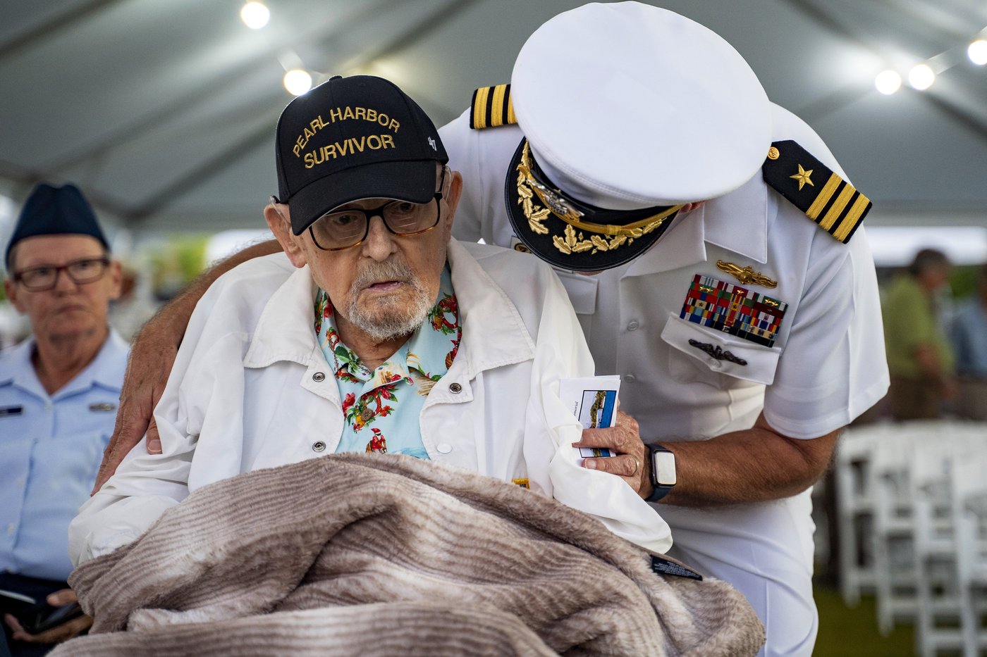 2 Pearl Harbor survivors, ages 104 and 102, return to Hawaii to honor those killed in 1941 attack | iNFOnews.ca 2 Pearl Harbor survivors, ages 104 and 102, return to Hawaii to honor those killed in 1941 attack | iNFOnews.ca