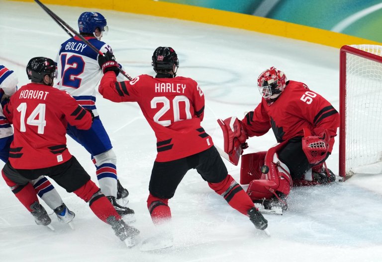 CP NewsAlert: Men's gold-medal game between Canada and U.S. tied 1-1 after regulation | iNFOnews.ca