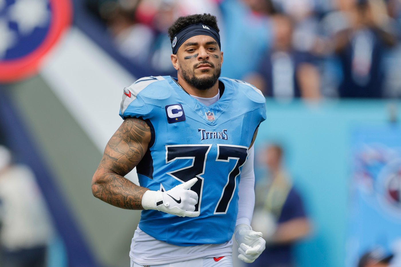 Titans place starters Latham and Hooker on physically unable to perform list at start of camp | iNFOnews.ca