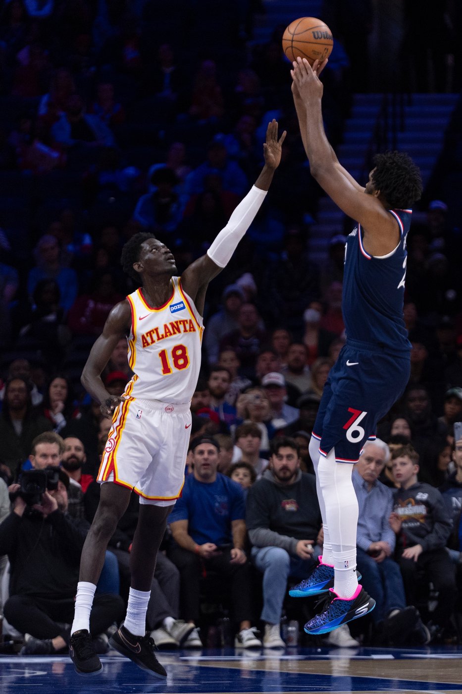 Johnson’s 41 and clutch threes in double OT push Hawks past Embiid and the 76ers | iNFOnews.ca
