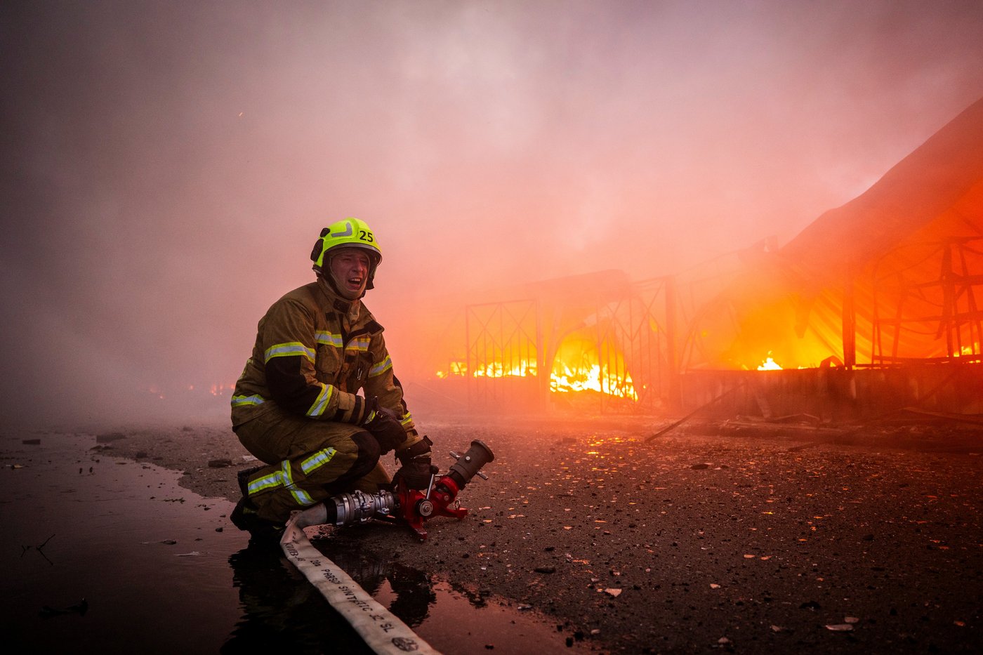 Large-scale Russian attack sparks fire at historic monastery and other sites in Ukraine, in photos | iNFOnews.ca