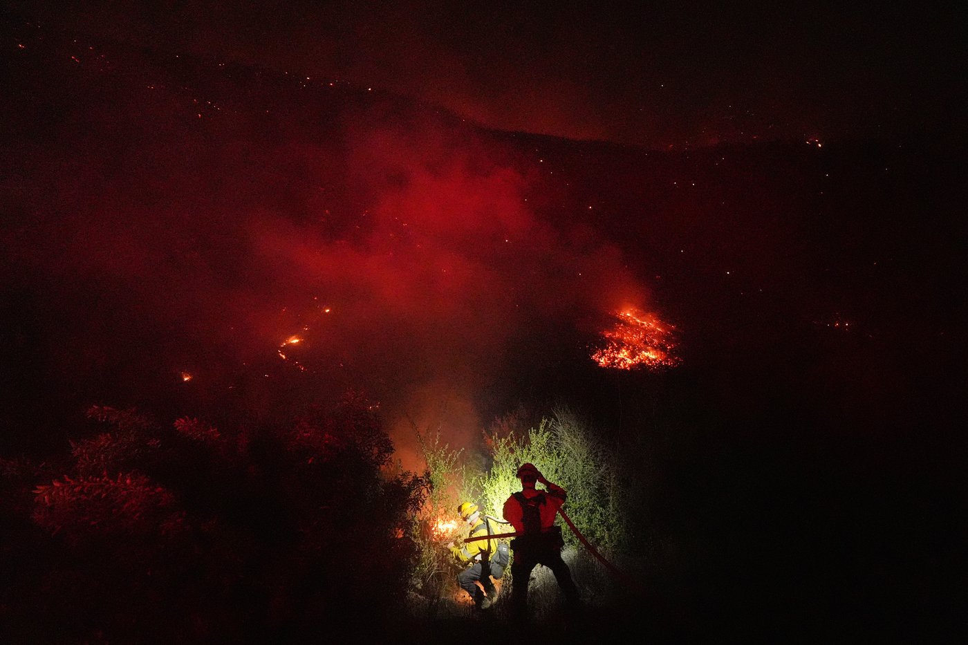 Brush fires spark in Southern California as hot weather and winds raise wildfire risk | iNwheels Brush fires spark in Southern California as hot weather and winds raise wildfire risk | iNwheels