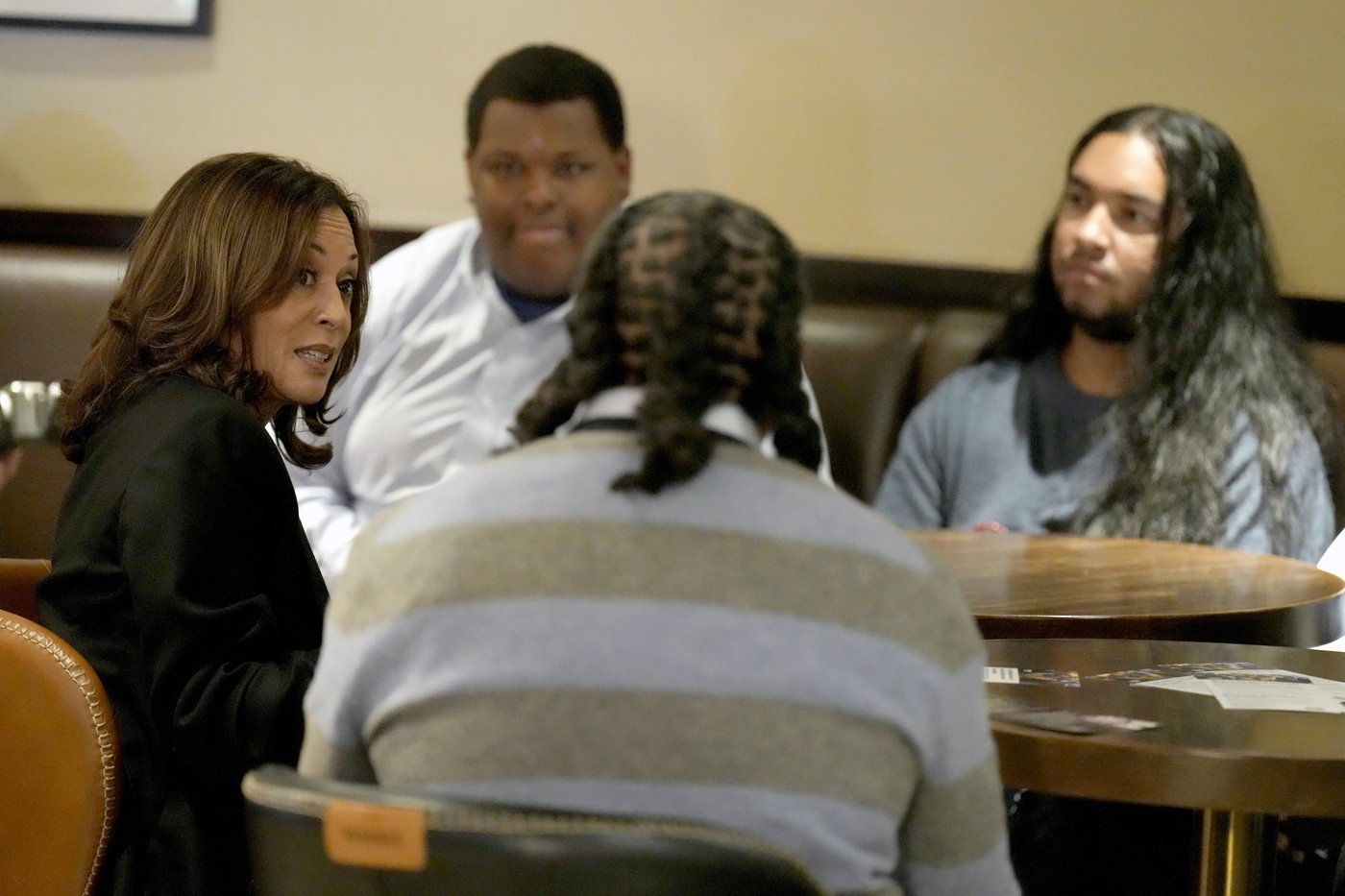 Young Black and Latino men say they chose Trump because of the economy and jobs. Here's how and why | iNFOnews.ca Young Black and Latino men say they chose Trump because of the economy and jobs. Here's how and why | iNFOnews.ca