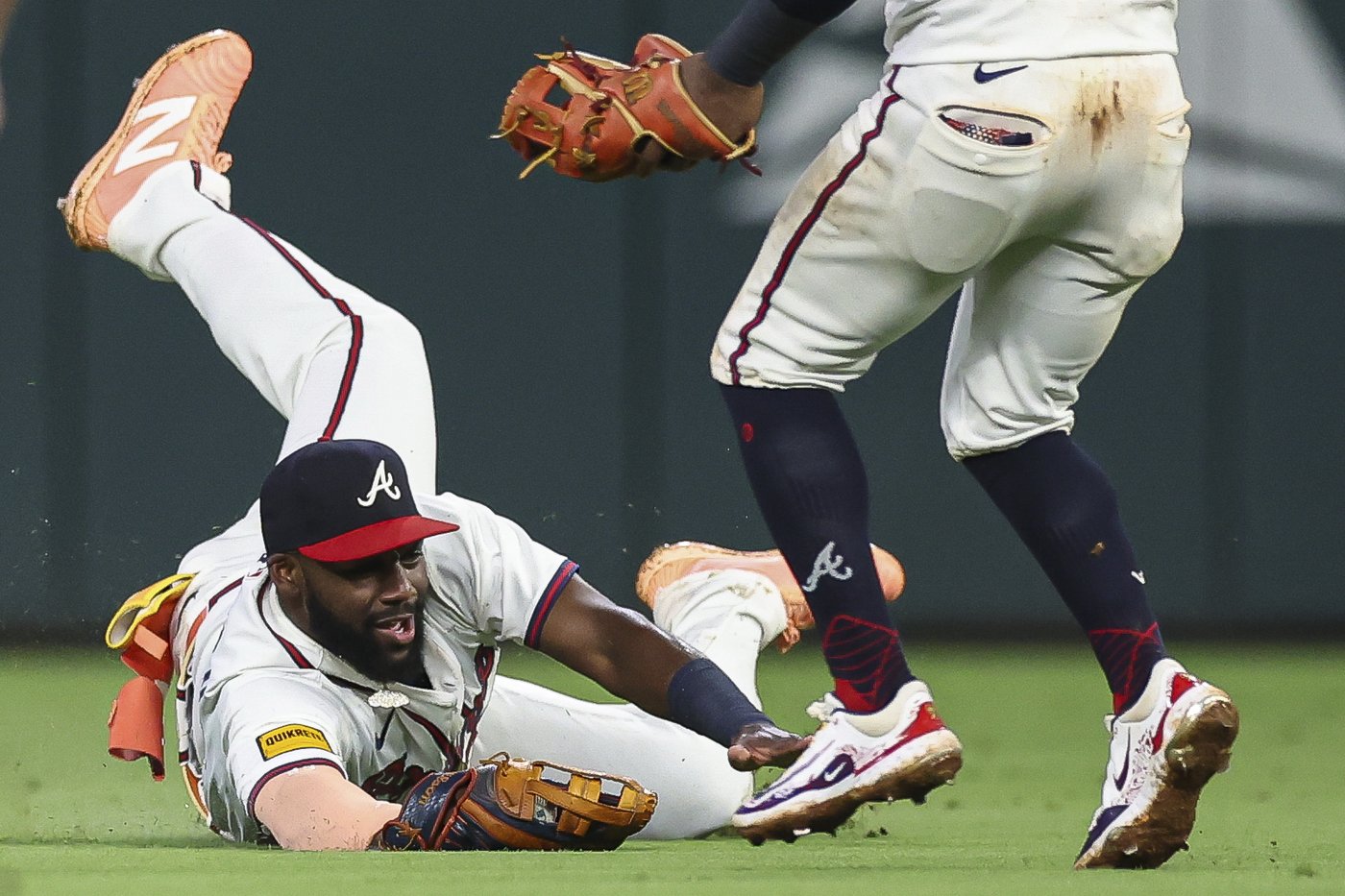 Baldwin's 2-run single in 8th caps 6-run comeback as Braves rally past White Sox 11-10 | iNFOnews.ca Baldwin's 2-run single in 8th caps 6-run comeback as Braves rally past White Sox 11-10 | iNFOnews.ca