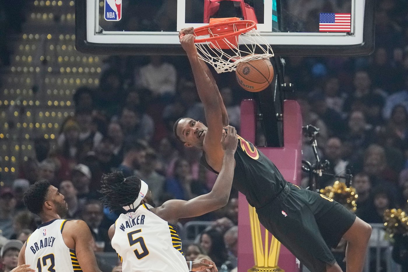 Mitchell scores 32, Garland adds 20 in return as Cavaliers beat Pacers 120-109 in NBA Cup | iNFOnews.ca Mitchell scores 32, Garland adds 20 in return as Cavaliers beat Pacers 120-109 in NBA Cup | iNFOnews.ca